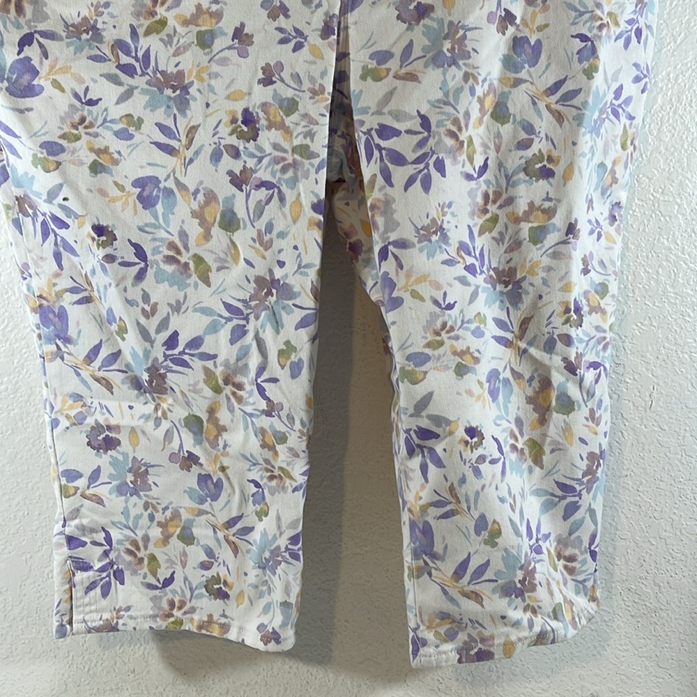 Gloria Vanderbilt Amanda Capri Vintage White Bahia Flora Size 24W MSRP $54 NEW - Picture 5 of 15